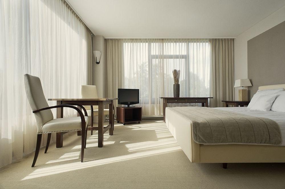 Hampshire Hotel - Newport 휘첸 외부 사진